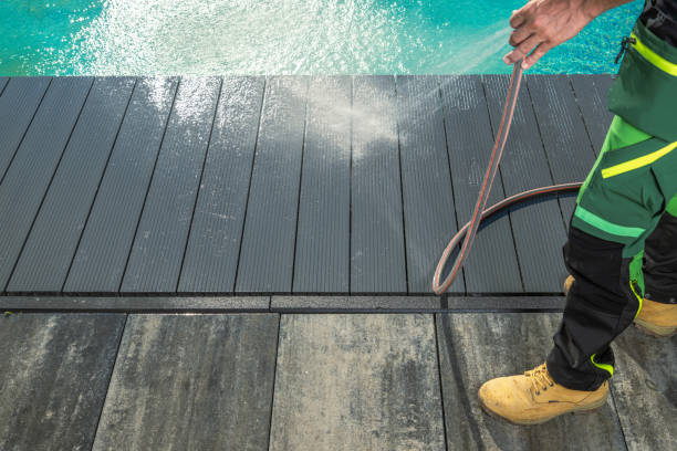 Pressure Washing Contractors in Pace, FL